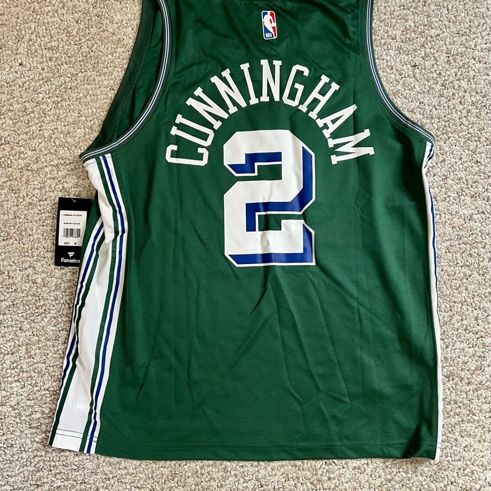 NBA Cunningham #2 Detroit Pistons City Edition Jersey Fanatics Fast Break M NWT‌ - Picture 2 of 6
